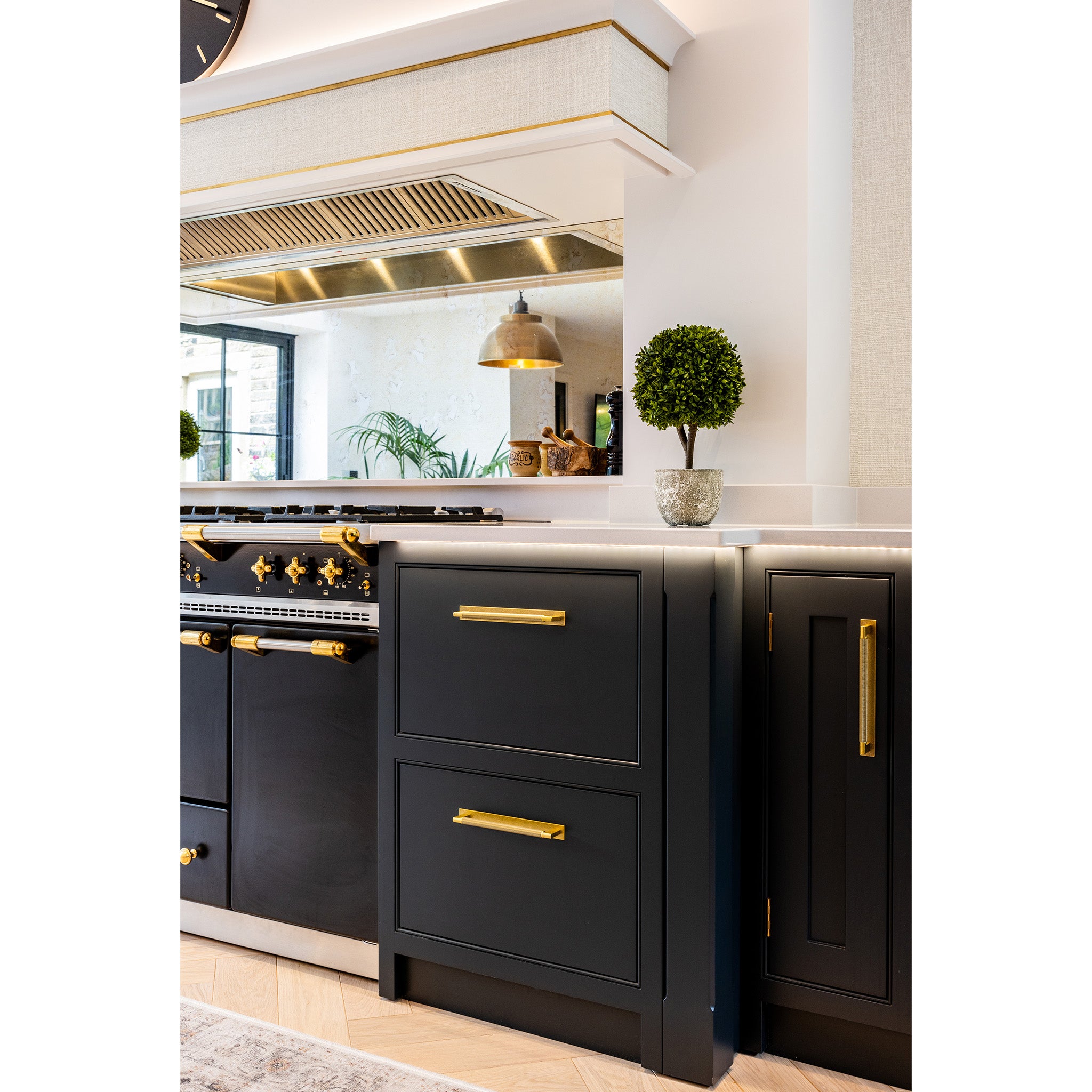 Topiary Bush in Stone Effect Pot